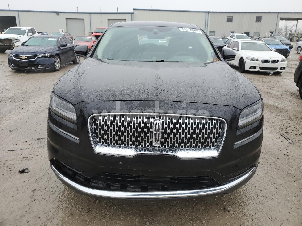 Photo 5 of 2022 LINCOLN NAUTILUS (VIN 2LMPJ6J91NBL13205)