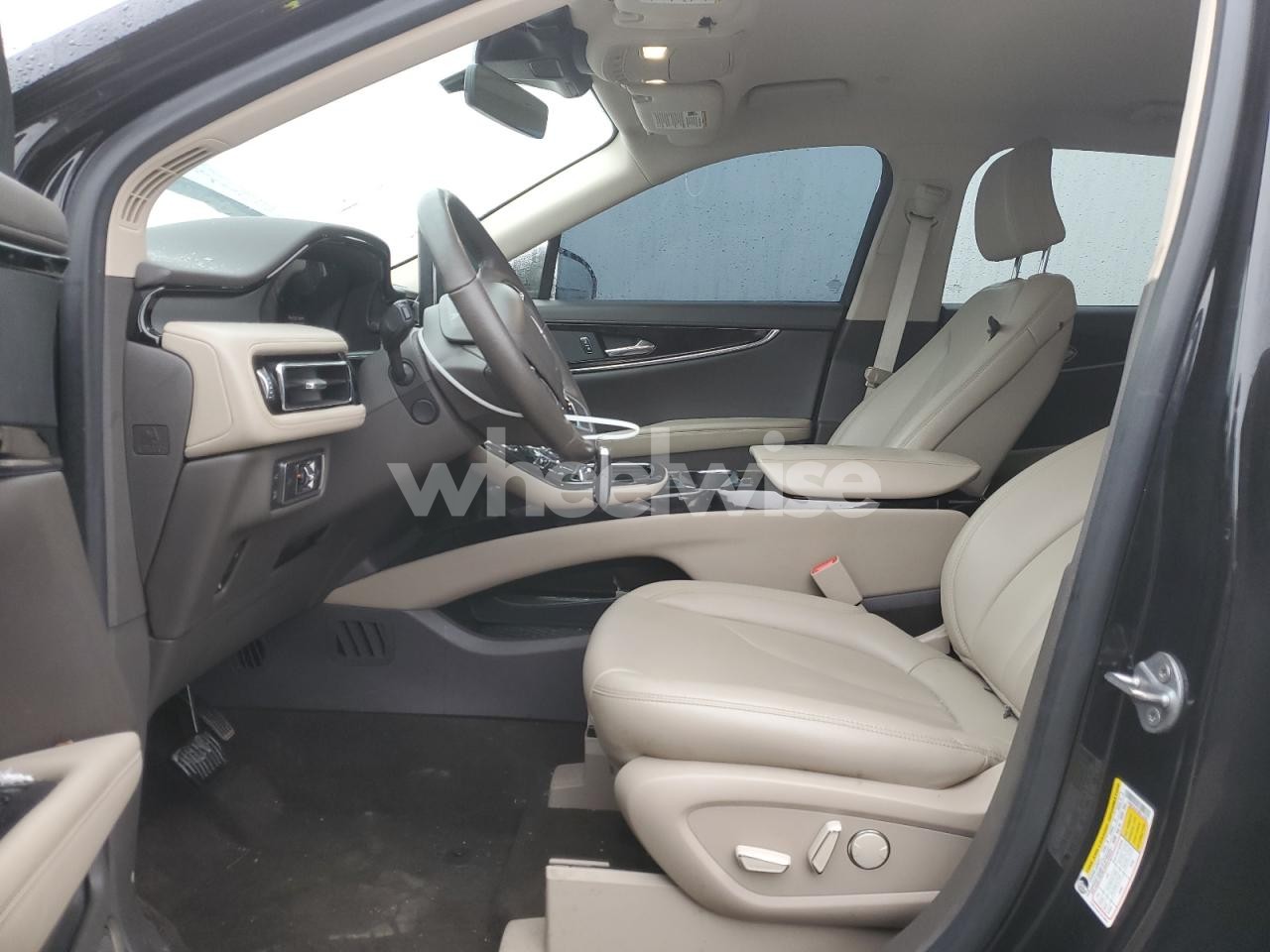 Photo 7 of 2022 LINCOLN NAUTILUS (VIN 2LMPJ6J91NBL13205)