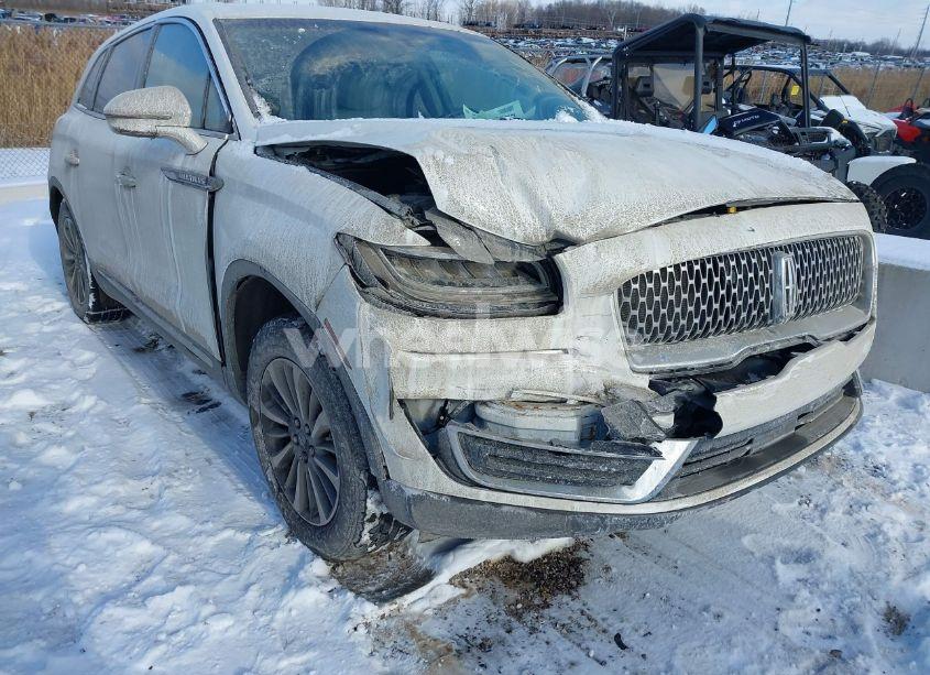 Photo 6 of 2020 Lincoln Nautilus STANDARD (VIN 2LMPJ6J9XLBL29285)