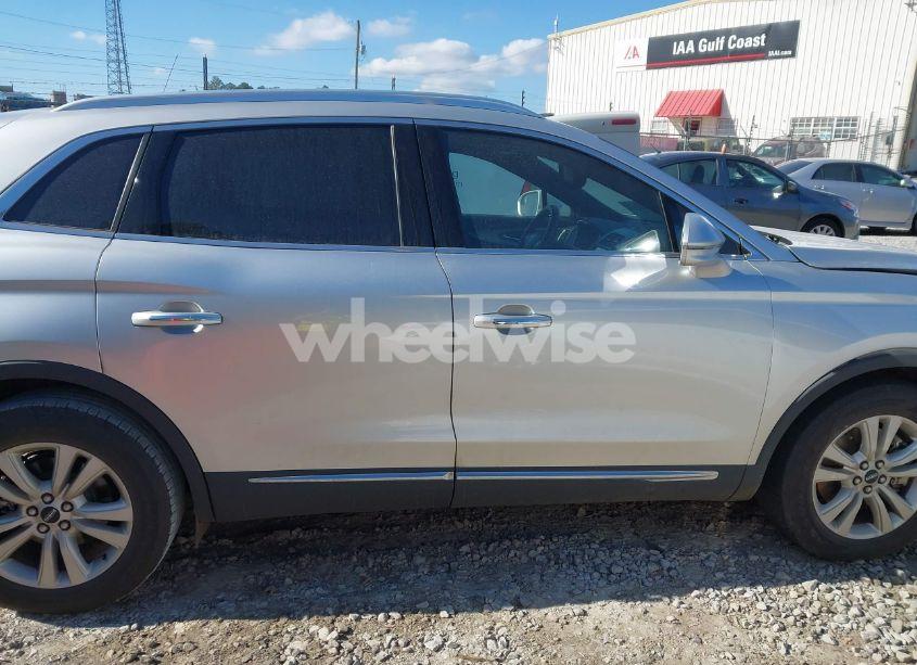 Photo 13 of 2017 Lincoln Mkx PREMIERE (VIN 2LMPJ6JR3HBL14683)