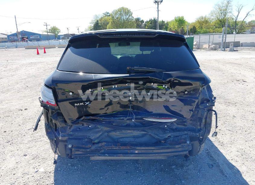 Photo 16 of 2017 Lincoln Mkx PREMIERE (VIN 2LMPJ6JR9HBL10962)