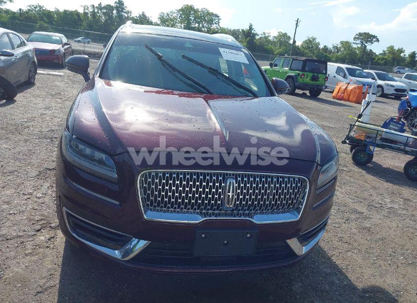 Photo 11 of 2020 Lincoln Nautilus RESERVE (VIN 2LMPJ6K94LBL29717)