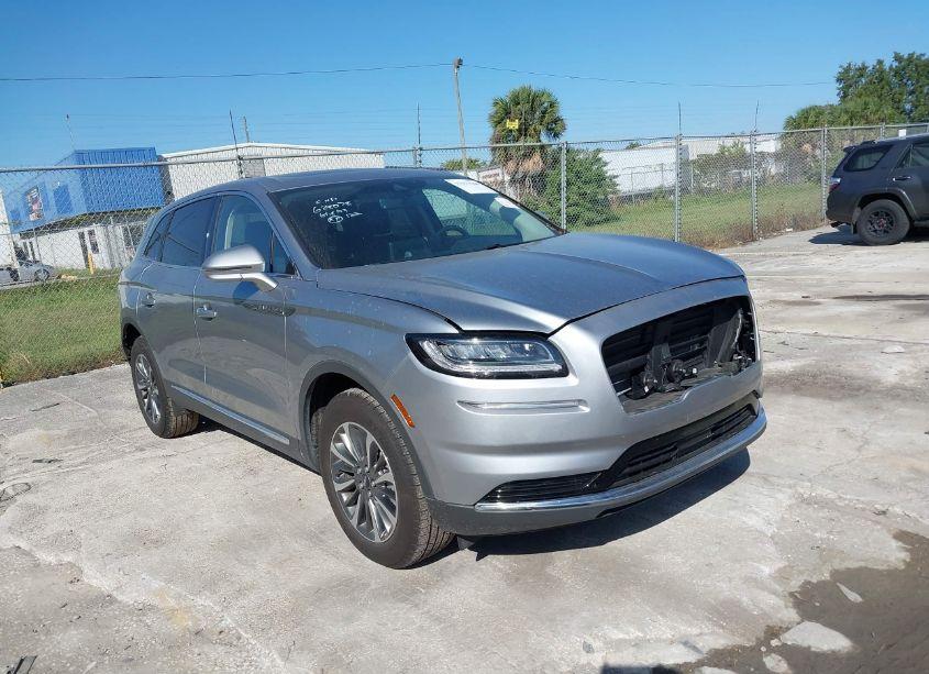 2023 Lincoln Nautilus RESERVE (VIN 2LMPJ6K97PBL06857) main photo