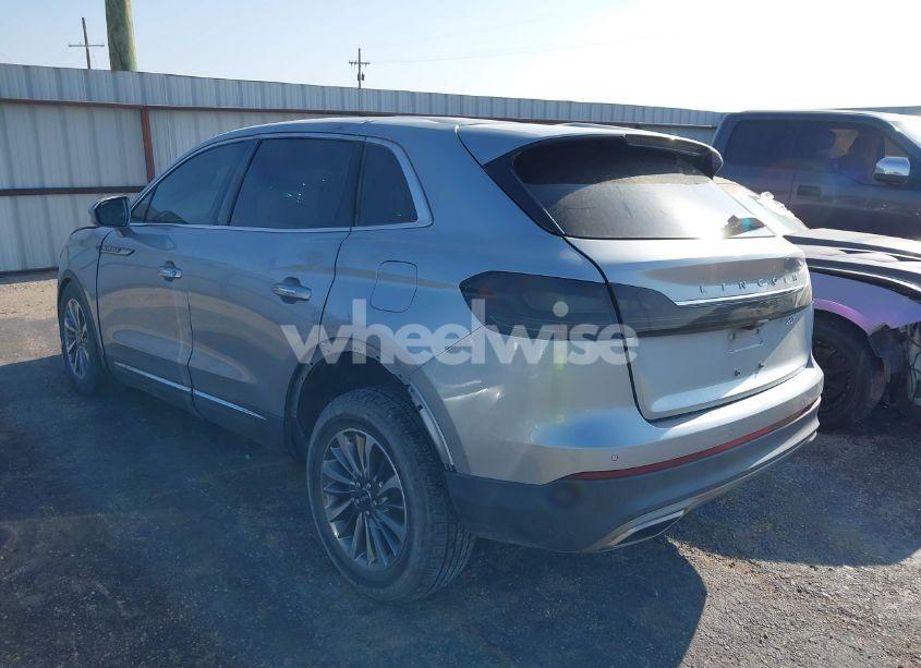 Photo 3 of 2020 Lincoln Nautilus RESERVE (VIN 2LMPJ6K98LBL14122)