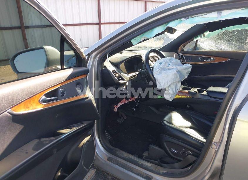 Photo 5 of 2020 Lincoln Nautilus RESERVE (VIN 2LMPJ6K98LBL14122)