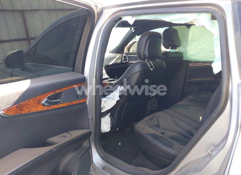 Photo 8 of 2020 Lincoln Nautilus RESERVE (VIN 2LMPJ6K98LBL14122)