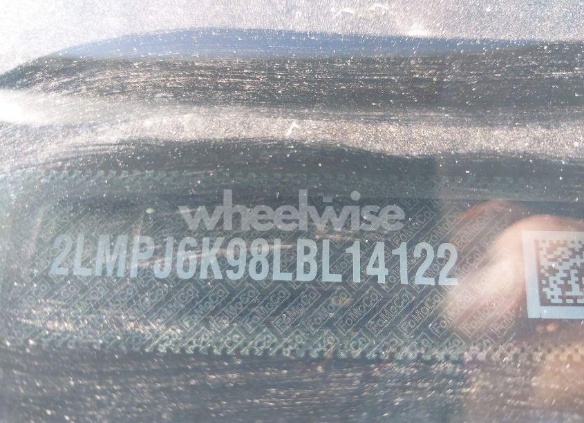 Photo 9 of 2020 Lincoln Nautilus RESERVE (VIN 2LMPJ6K98LBL14122)