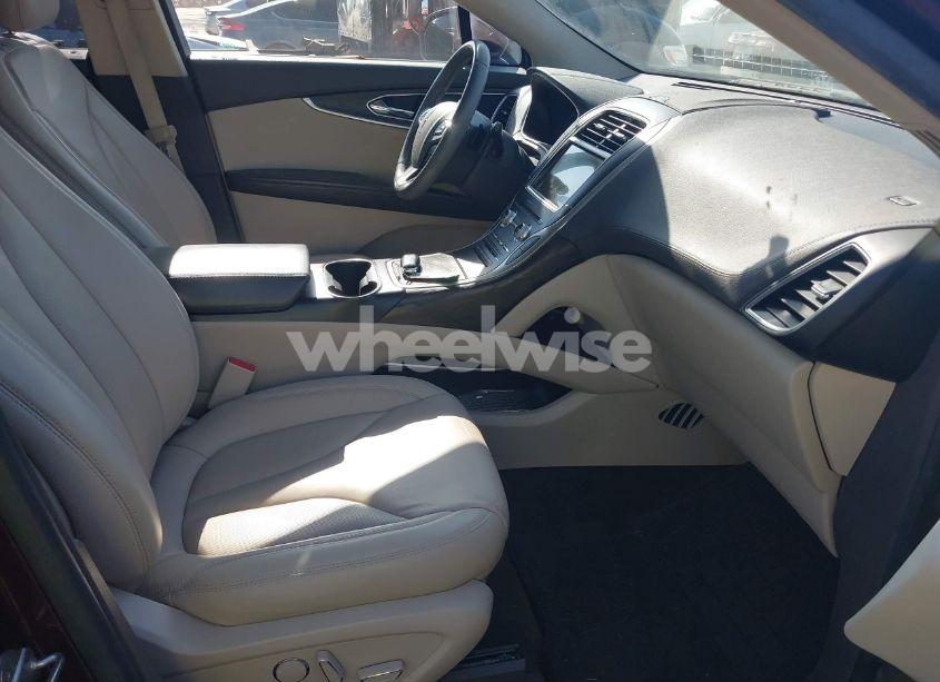 Photo 5 of 2017 Lincoln Mkx SELECT (VIN 2LMPJ6KP4HBL37256)