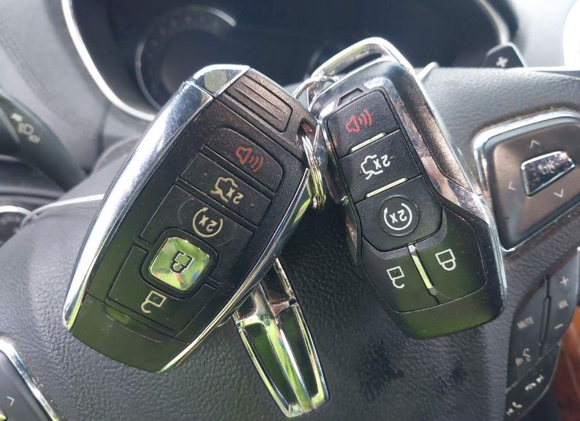 Photo 11 of 2017 Lincoln Mkx SELECT (VIN 2LMPJ6KR9HBL20275)