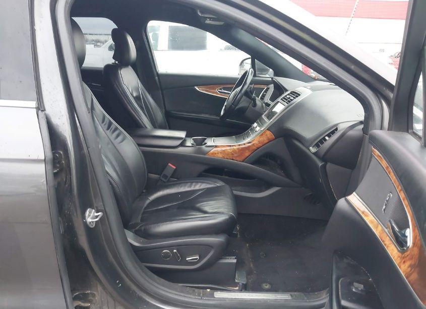 Photo 5 of 2017 Lincoln Mkx SELECT (VIN 2LMPJ6KR9HBL20275)