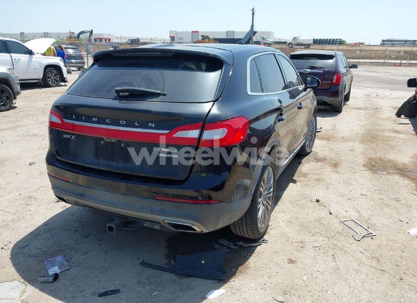 Photo 4 of 2016 Lincoln Mkx RESERVE (VIN 2LMPJ6LP1GBL63911)