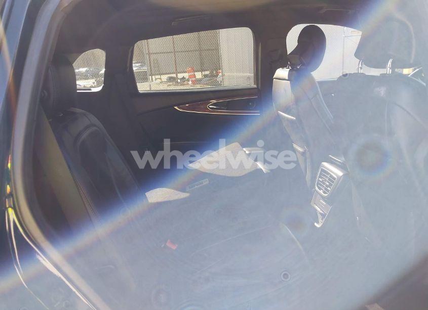 Photo 8 of 2019 Lincoln Nautilus RESERVE (VIN 2LMPJ6LP2KBL12796)