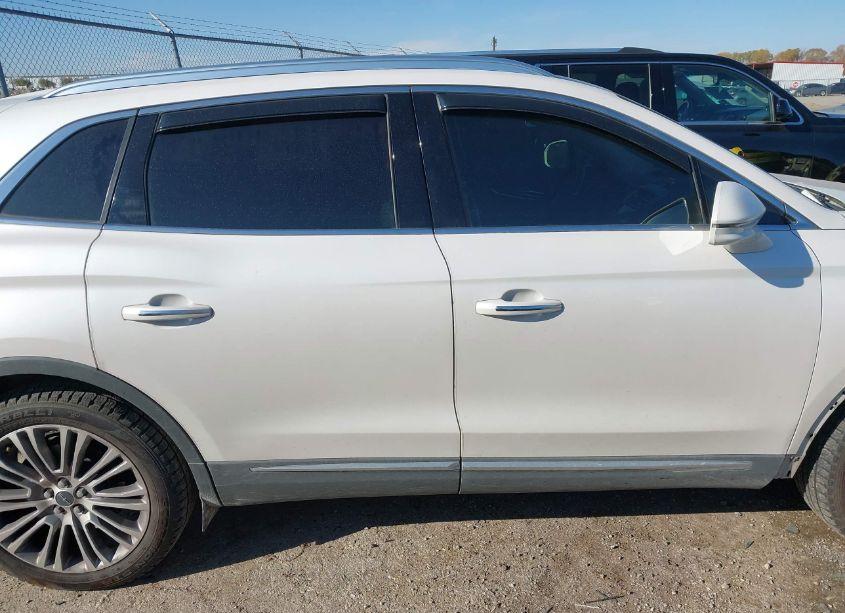 Photo 13 of 2017 Lincoln Mkx RESERVE (VIN 2LMPJ6LP3HBL50143)