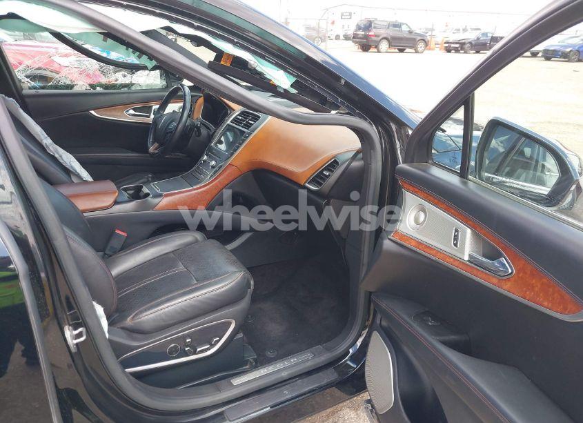 Photo 5 of 2016 Lincoln Mkx BLACK LABEL (VIN 2LMPJ7JP7GBL81127)