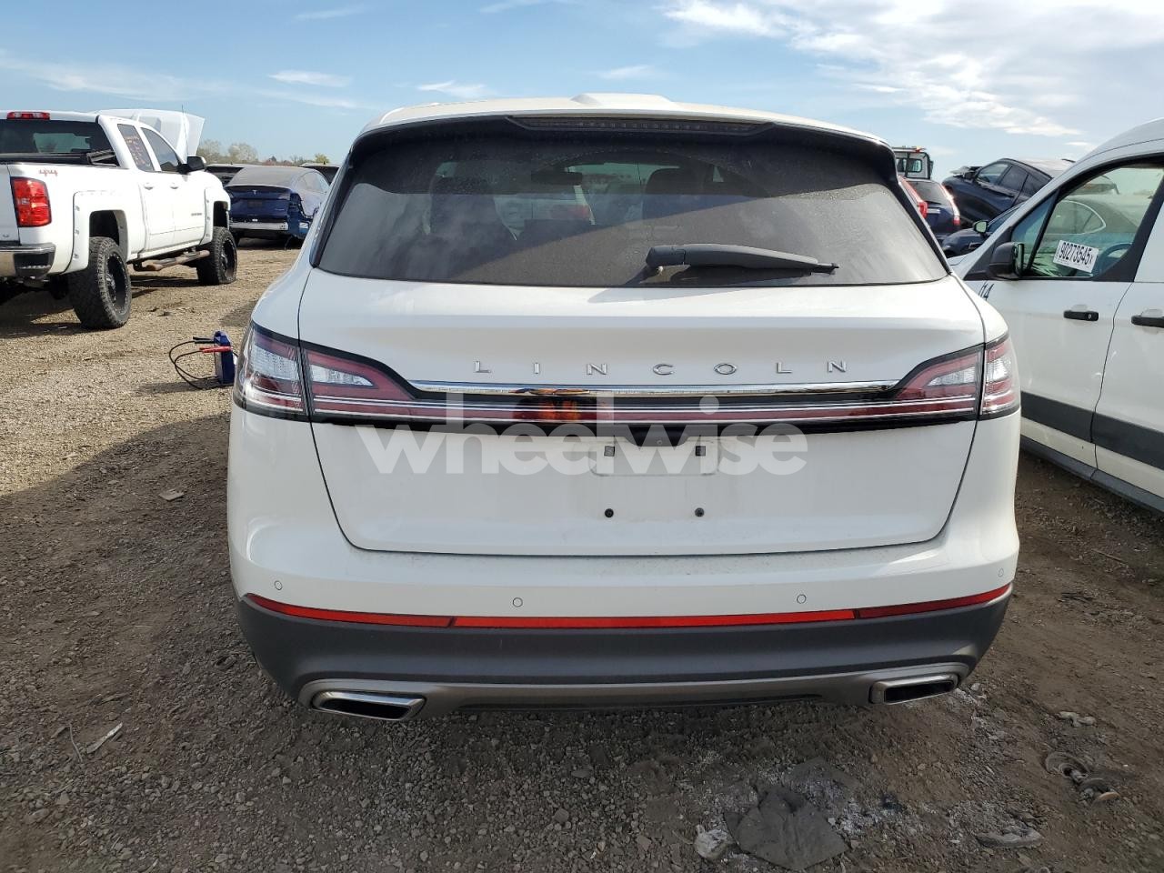 Photo 6 of 2022 LINCOLN NAUTILUS (VIN 2LMPJ8J98NBL17067)