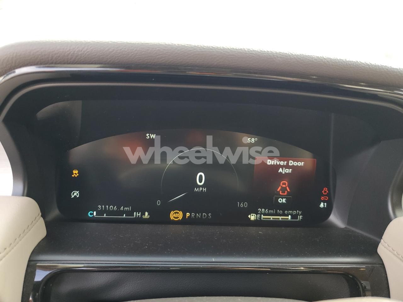 Photo 9 of 2022 LINCOLN NAUTILUS (VIN 2LMPJ8J98NBL17067)