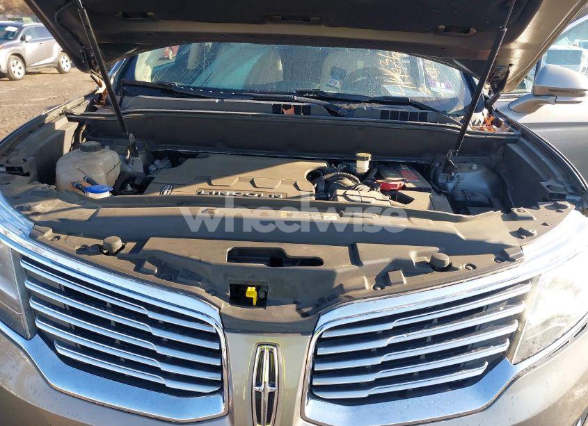 Photo 10 of 2017 Lincoln Mkx PREMIERE (VIN 2LMPJ8JR3HBL43225)