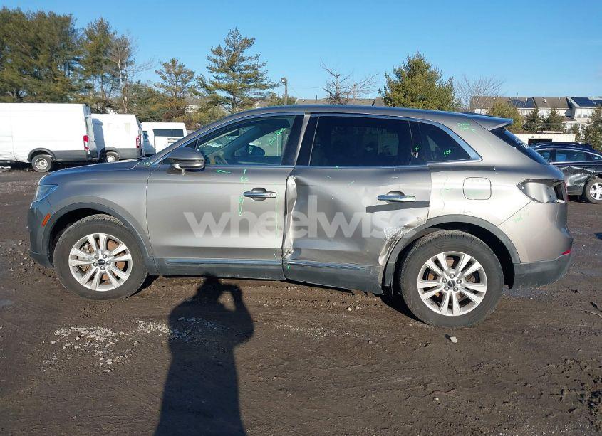 Photo 14 of 2017 Lincoln Mkx PREMIERE (VIN 2LMPJ8JR3HBL43225)