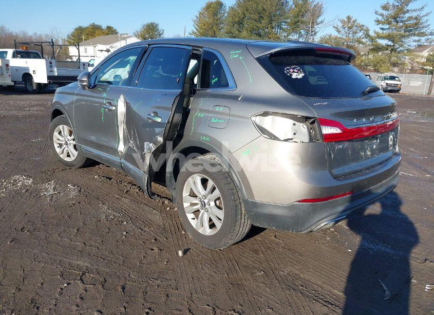 Photo 3 of 2017 Lincoln Mkx PREMIERE (VIN 2LMPJ8JR3HBL43225)