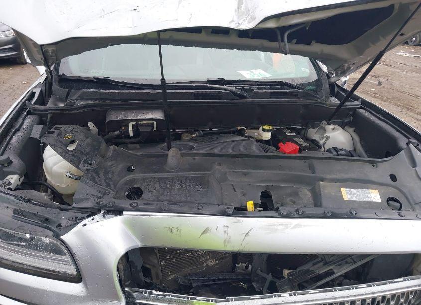 Photo 10 of 2020 Lincoln Nautilus RESERVE (VIN 2LMPJ8K91LBL00039)