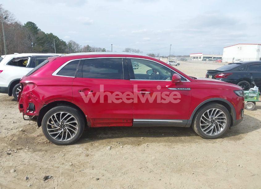 Photo 14 of 2020 Lincoln Nautilus RESERVE (VIN 2LMPJ8K94LBL08667)