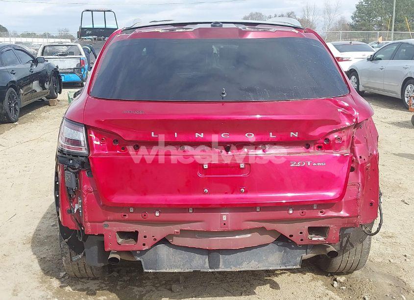 Photo 6 of 2020 Lincoln Nautilus RESERVE (VIN 2LMPJ8K94LBL08667)