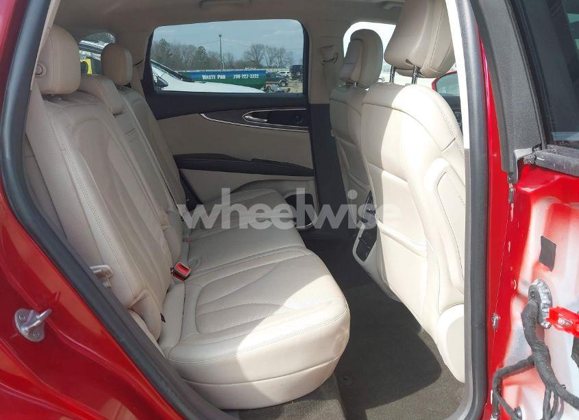 Photo 8 of 2020 Lincoln Nautilus RESERVE (VIN 2LMPJ8K94LBL08667)