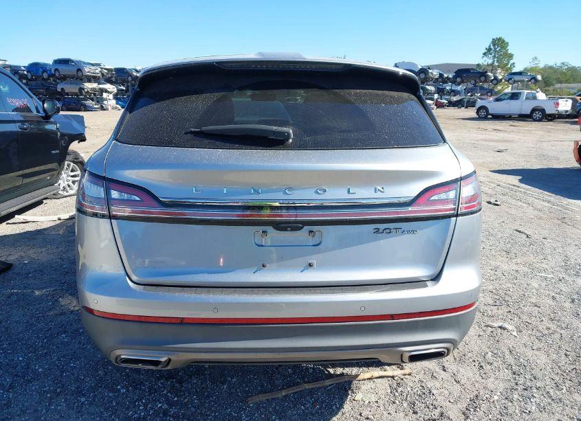 Photo 16 of 2020 Lincoln Nautilus RESERVE (VIN 2LMPJ8K94LBL15246)