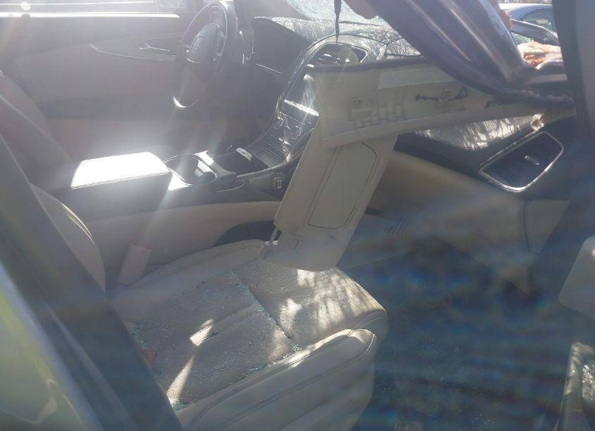 Photo 5 of 2020 Lincoln Nautilus RESERVE (VIN 2LMPJ8K97LBL12390)