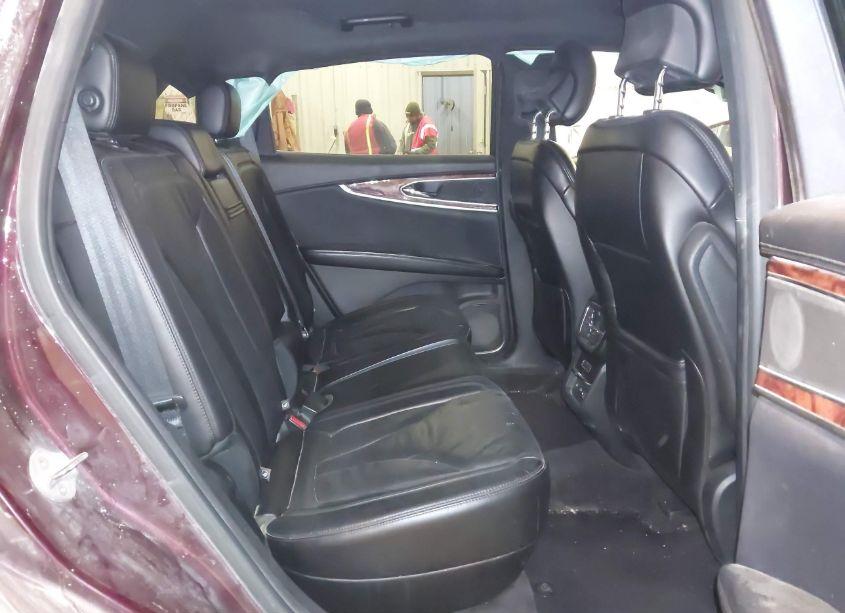 Photo 8 of 2017 Lincoln Mkx SELECT (VIN 2LMPJ8KR2HBL19965)