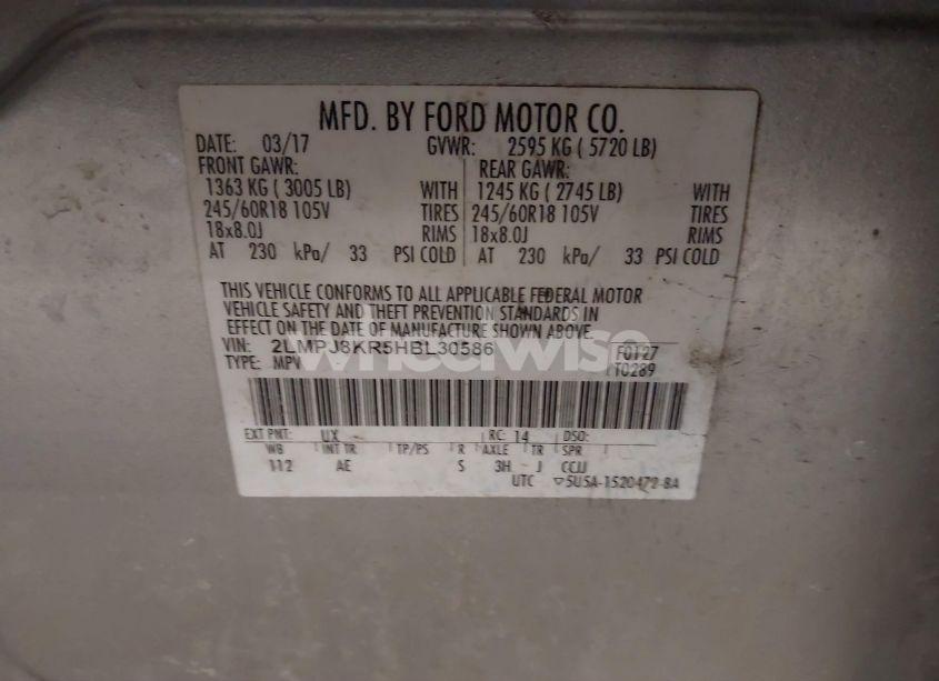 Photo 9 of 2017 Lincoln Mkx SELECT (VIN 2LMPJ8KR5HBL30586)