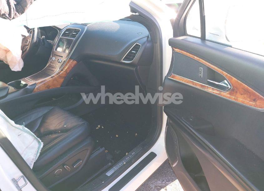 Photo 5 of 2017 Lincoln Mkx SELECT (VIN 2LMPJ8KR5HBL34766)