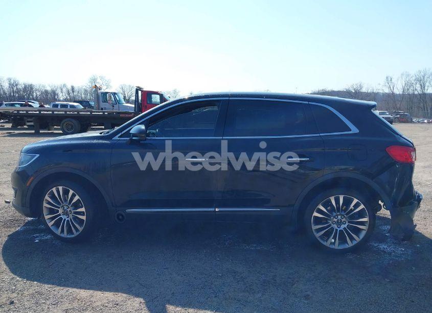 Photo 14 of 2017 Lincoln Mkx RESERVE (VIN 2LMPJ8LP2HBL25990)