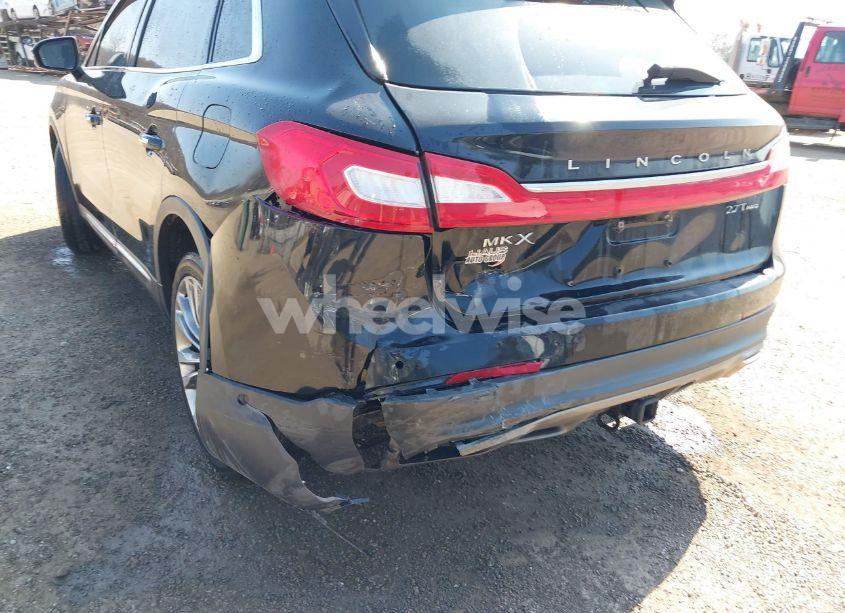 Photo 6 of 2017 Lincoln Mkx RESERVE (VIN 2LMPJ8LP2HBL25990)