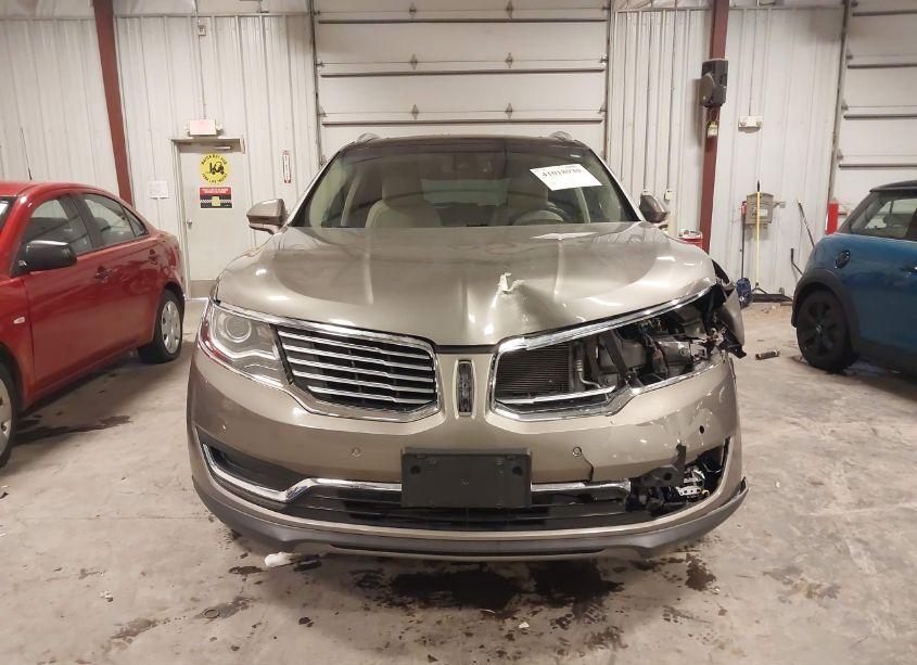 Photo 13 of 2017 Lincoln Mkx RESERVE (VIN 2LMPJ8LP3HBL37565)