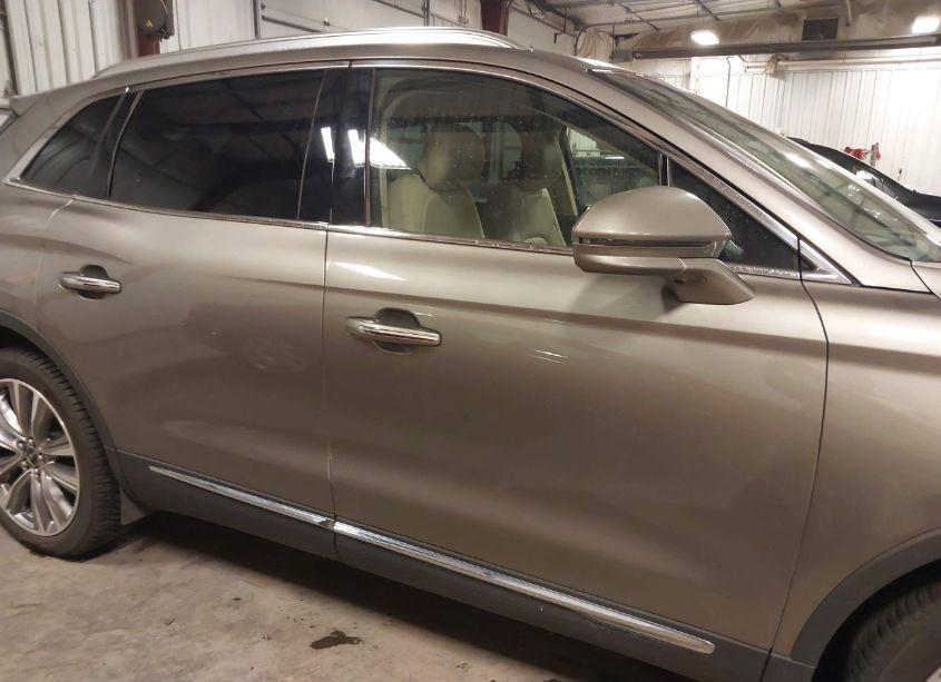 Photo 14 of 2017 Lincoln Mkx RESERVE (VIN 2LMPJ8LP3HBL37565)