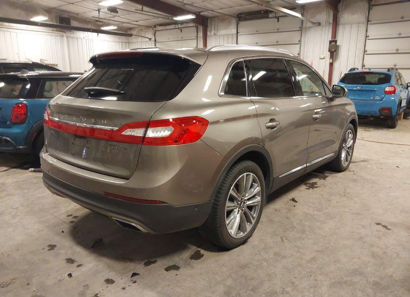 Photo 4 of 2017 Lincoln Mkx RESERVE (VIN 2LMPJ8LP3HBL37565)