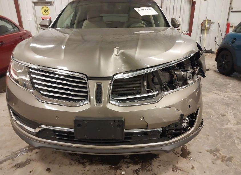 Photo 6 of 2017 Lincoln Mkx RESERVE (VIN 2LMPJ8LP3HBL37565)