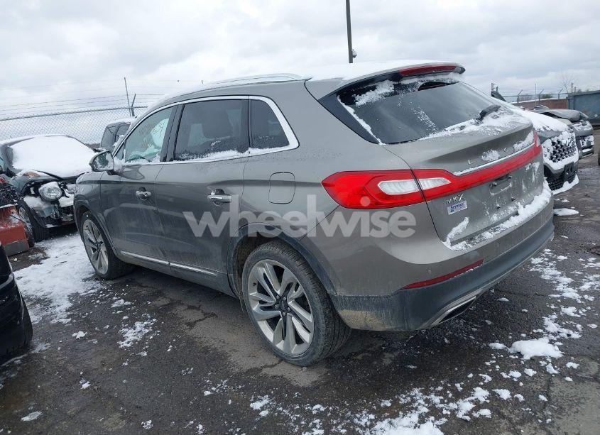 Photo 3 of 2017 Lincoln Mkx RESERVE (VIN 2LMPJ8LP4HBL51037)