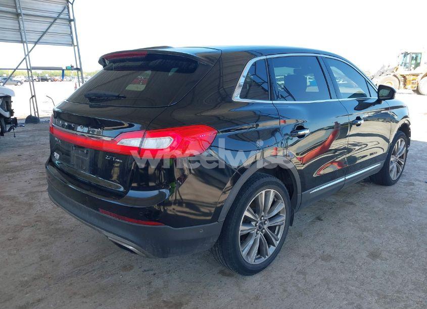 Photo 4 of 2017 Lincoln Mkx RESERVE (VIN 2LMPJ8LP5HBL52519)