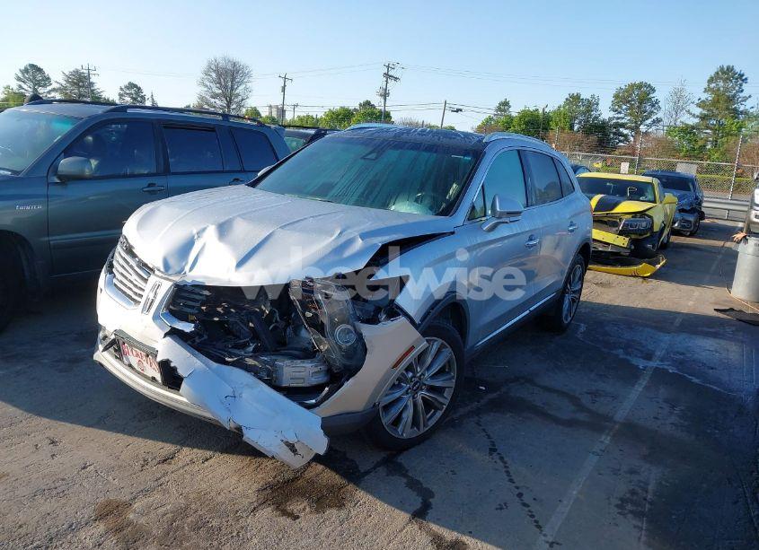 Photo 2 of 2017 Lincoln Mkx RESERVE (VIN 2LMPJ8LPXHBL26224)