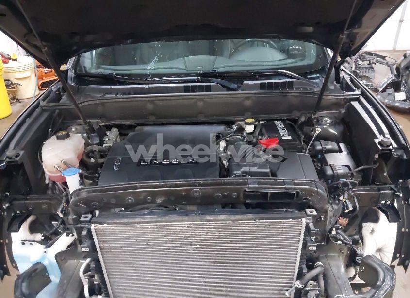 Photo 10 of 2017 Lincoln Mkx RESERVE (VIN 2LMPJ8LR1HBL29109)