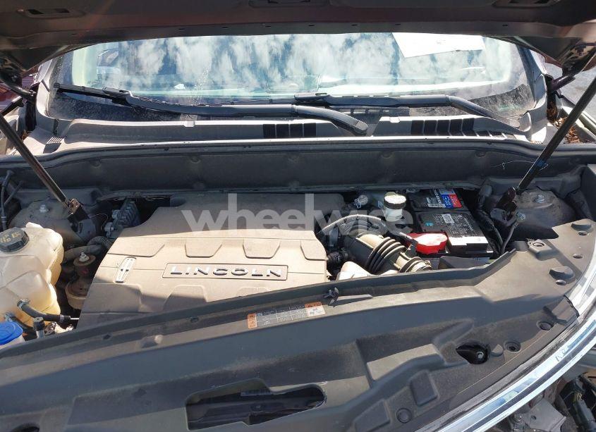 Photo 10 of 2017 Lincoln Mkx RESERVE (VIN 2LMPJ8LR3HBL25272)