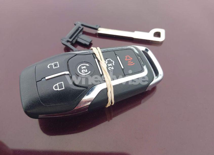 Photo 11 of 2017 Lincoln Mkx RESERVE (VIN 2LMPJ8LR3HBL25272)