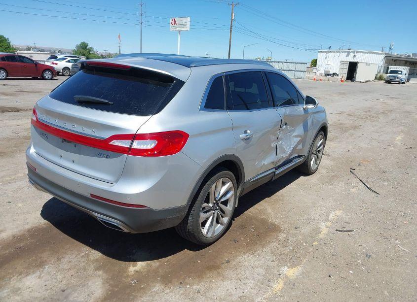 Photo 4 of 2016 Lincoln Mkx RESERVE (VIN 2LMPJ8LR4GBL79338)