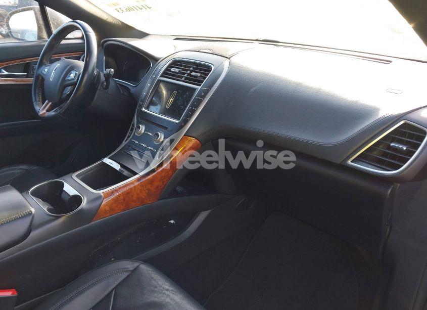 Photo 5 of 2017 Lincoln Mkx RESERVE (VIN 2LMPJ8LR4HBL24325)