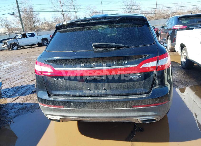 Photo 16 of 2017 Lincoln Mkx RESERVE (VIN 2LMPJ8LR5HBL31476)