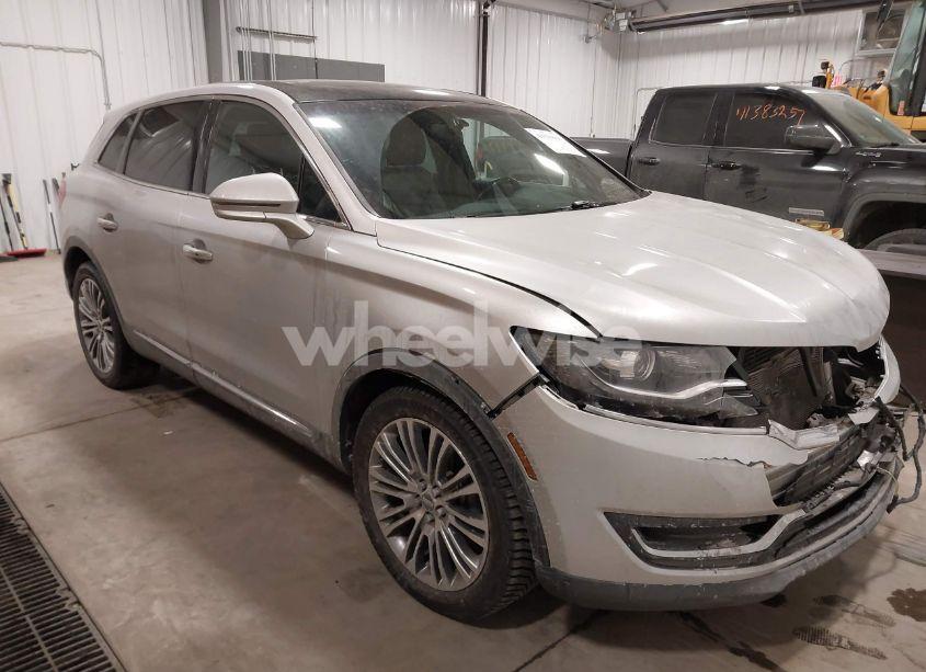 2017 Lincoln Mkx RESERVE (VIN 2LMPJ8LR6HBL18641) main photo