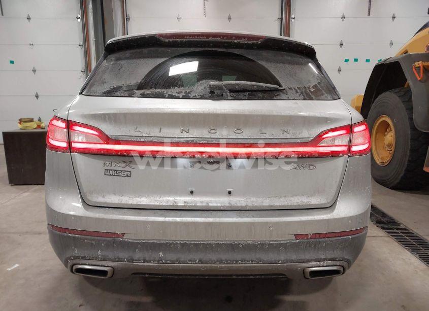 Photo 16 of 2017 Lincoln Mkx RESERVE (VIN 2LMPJ8LR6HBL18641)