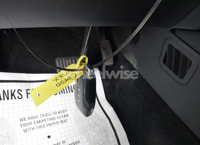 Photo 11 of 2017 Lincoln Mkx RESERVE (VIN 2LMPJ8LR8HBL51883)